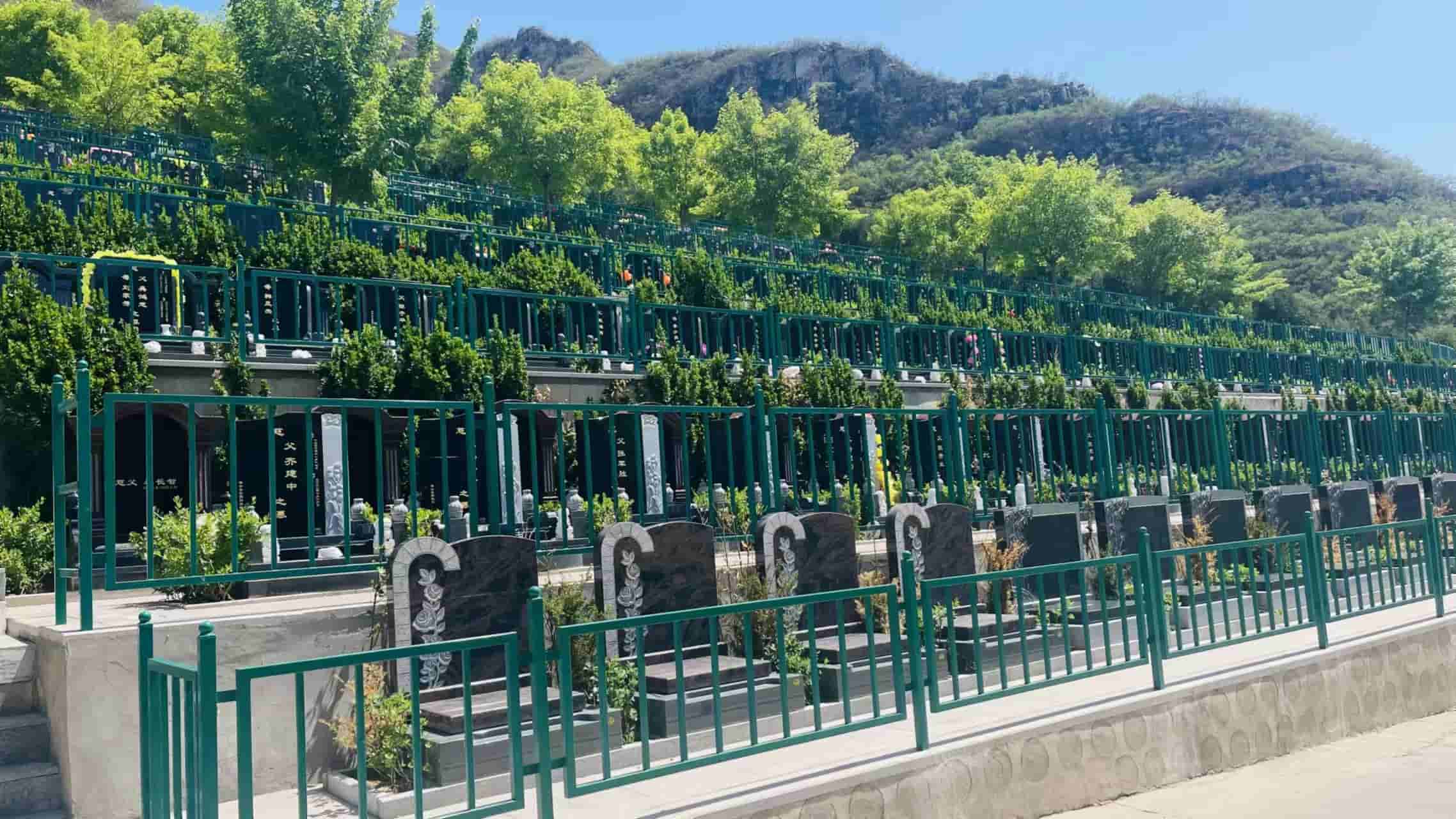  桃峰陵园致力于为逝者提供一个温暖的安眠之地