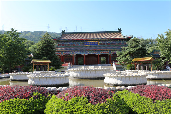  北京万佛华侨陵园简介，万佛华侨陵园010-69708366