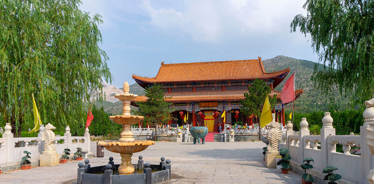 河北涞水皇家龙山陵园官网电话010-69708366