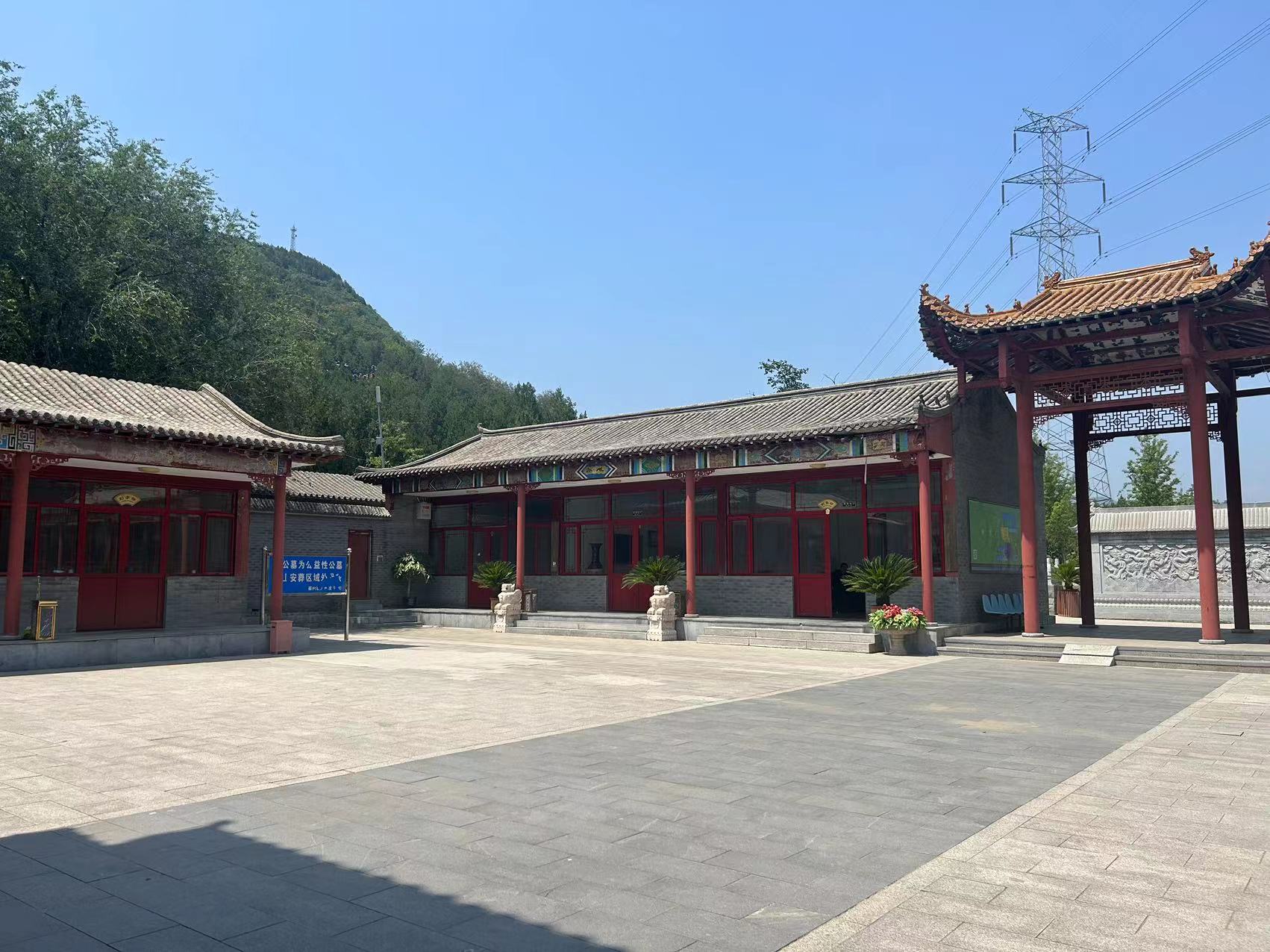  九里山公墓二区墓地价格便宜吗？最低价是多少？