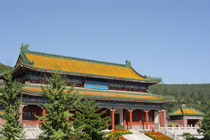  万佛华侨陵园有树葬吗？树葬电话010-69708366
