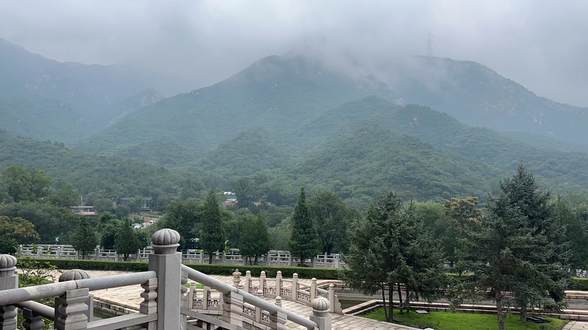  七王坟公墓骨灰林位置在哪？陵园电话010-69708366 