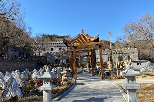  如何选择合适的陵园墓地？需要注意哪些问题？